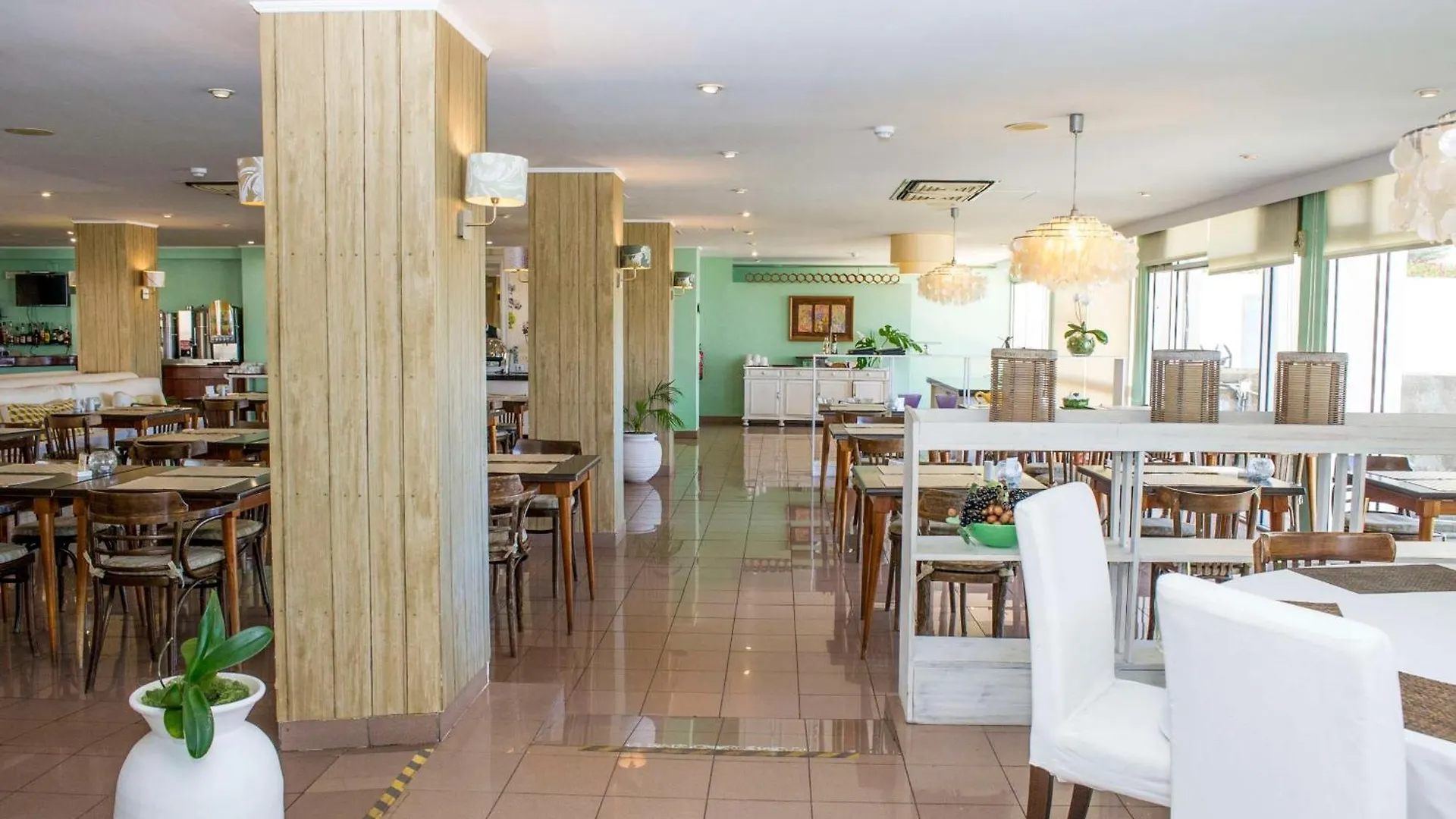 Florasol Residence Hotel - Dorisol Hotels Funchal  3*, Funchal (Madeira)