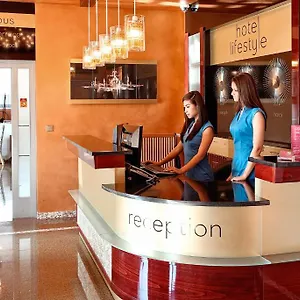 Lifestyle 4* Prague